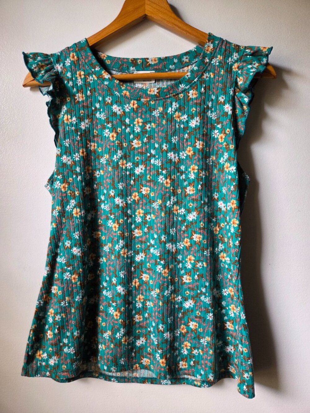 EUC THE PULSE BOUTIQUE GREEN FLORAL RIBBED TOP SIZE LARGE